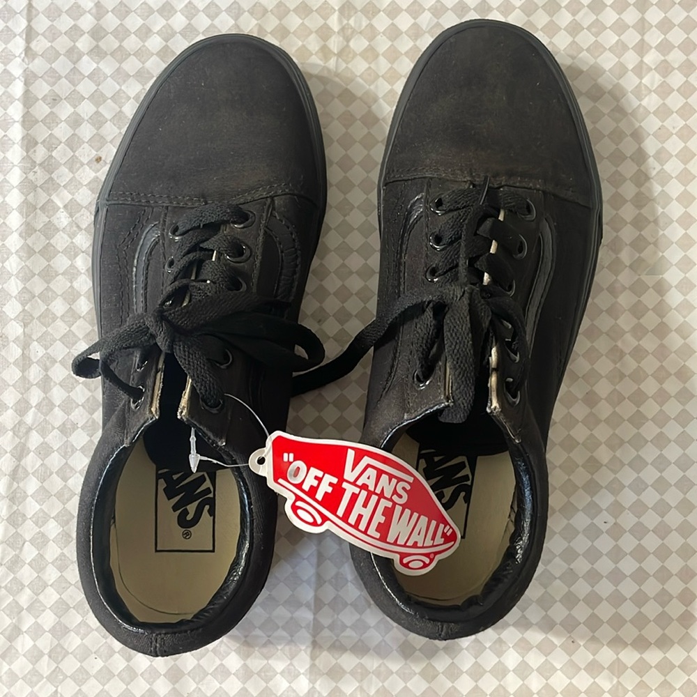 Unisex Black Vans Old Skool